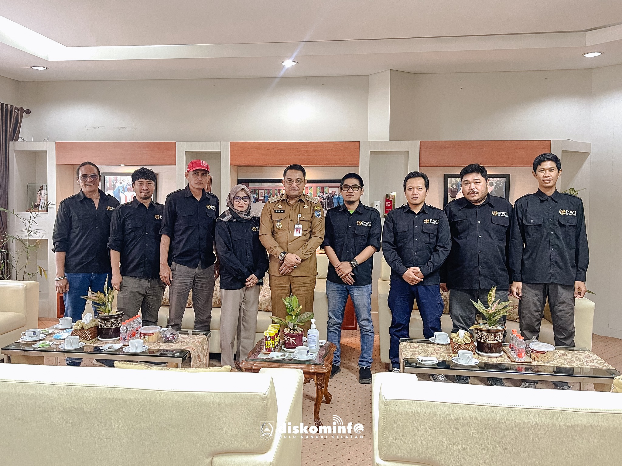 PJ BUPATI HSS APRESIASI PERAN PWI DALAM MENINGKATKAN KUALITAS INFORMASI PUBLIK