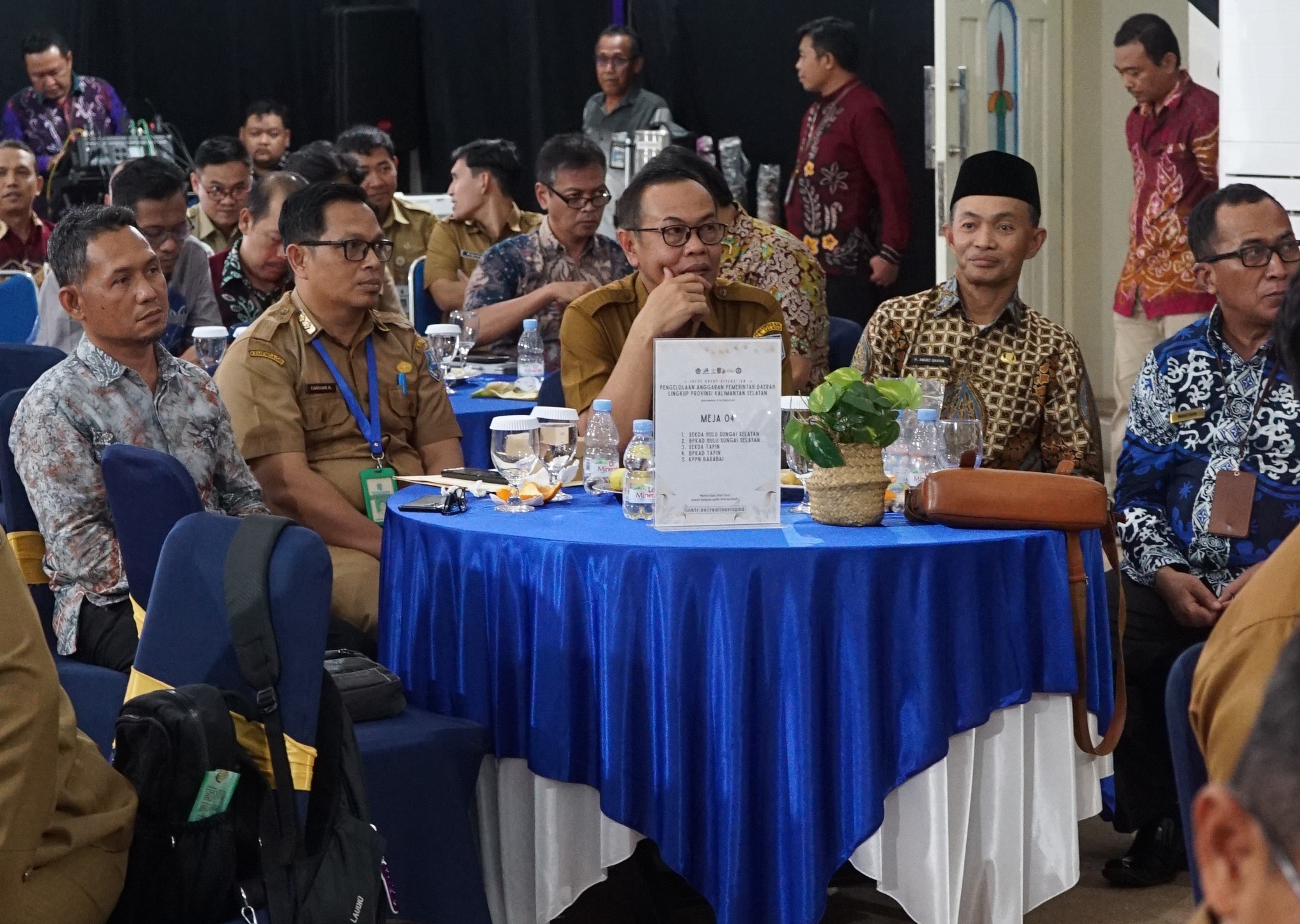 SEKDA HSS HADIRI FGD PENGELOLAAN ANGGARAN PEMERINTAH DAERAH LINGKUP PROVINSI KALIMANTAN SELATAN TAHUN 2024