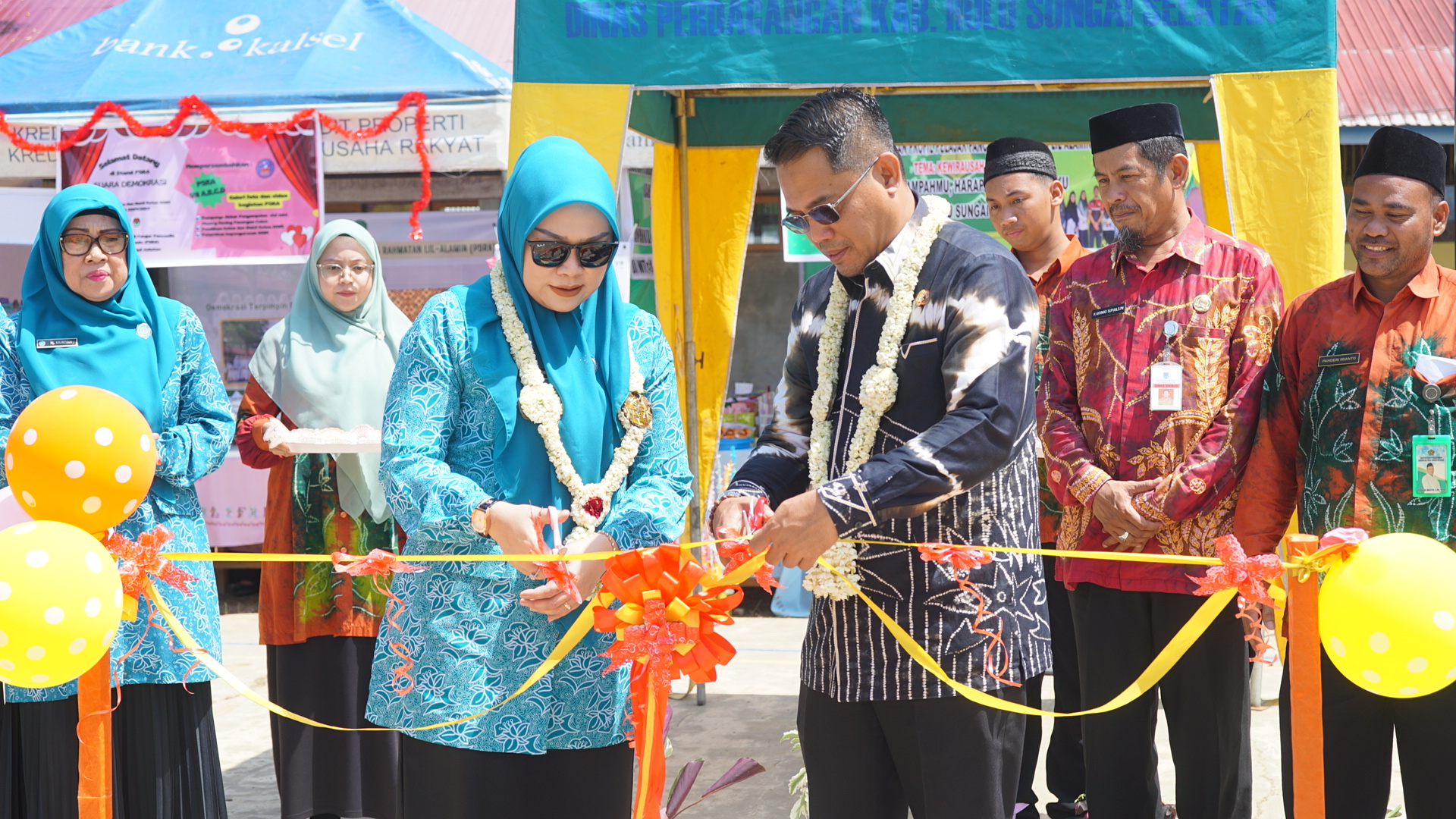 WUJUD NYATA KURIKULUM MERDEKA, PJ BUPATI HSS BUKA EXPO GELAR KARYA P5RA MTSN 2 HSS.
