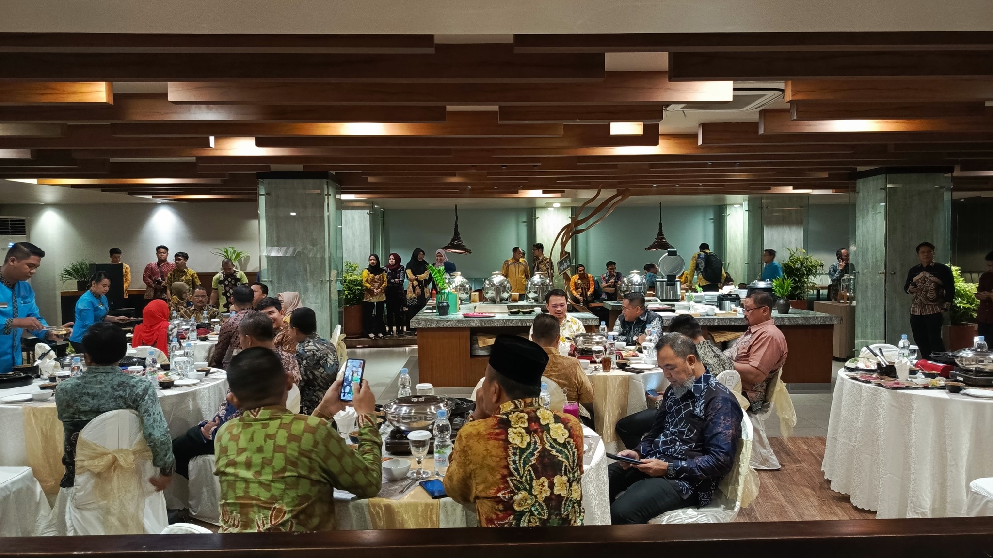 PEMPROV KALSEL BAHAS SINERGI PEMUNGUTAN PAJAK DAN OPSEN DI WILAYAH KALIMANTAN SELATAN