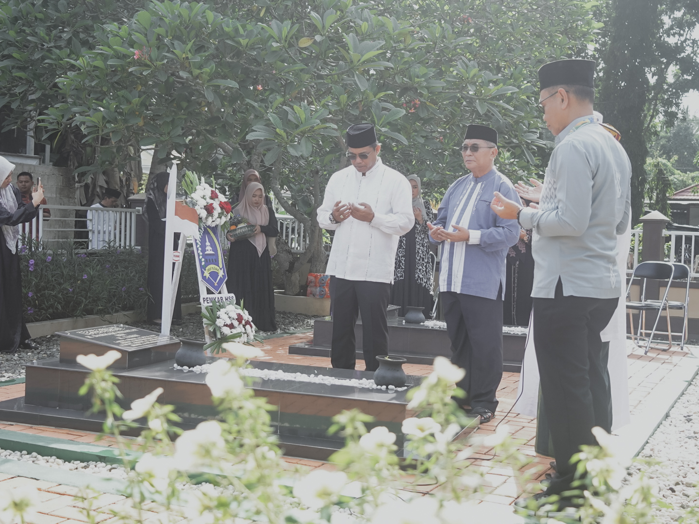 ZIARAH PERINGATAN HARI JADI KE-74 KABUPATEN HULU SUNGAI SELATAN DAN HUT KE-53 KORPRI