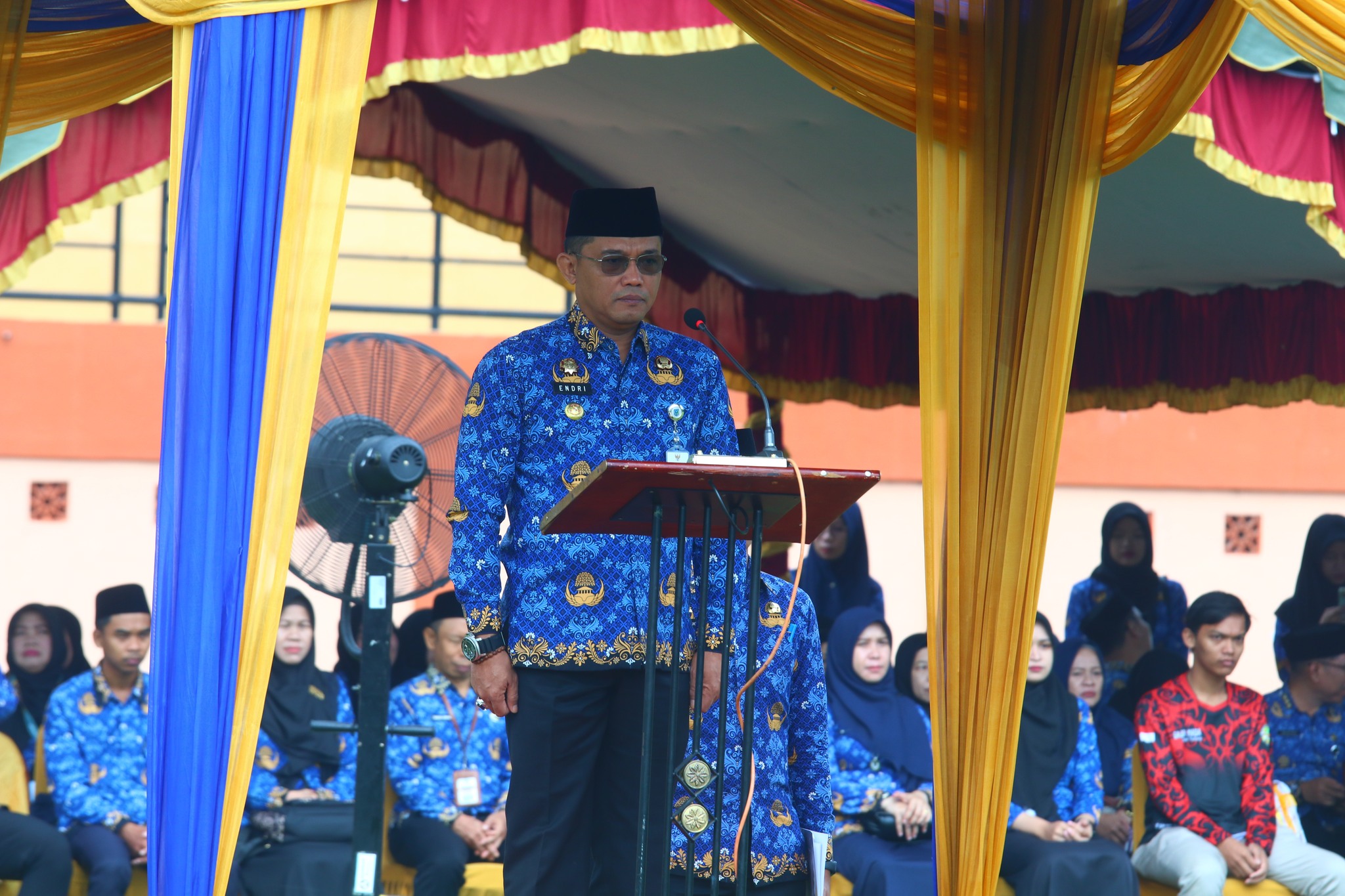 PJ BUPATI MENJADI PEMBINA APEL PERINGATAN HUT KE-53 KORPRI