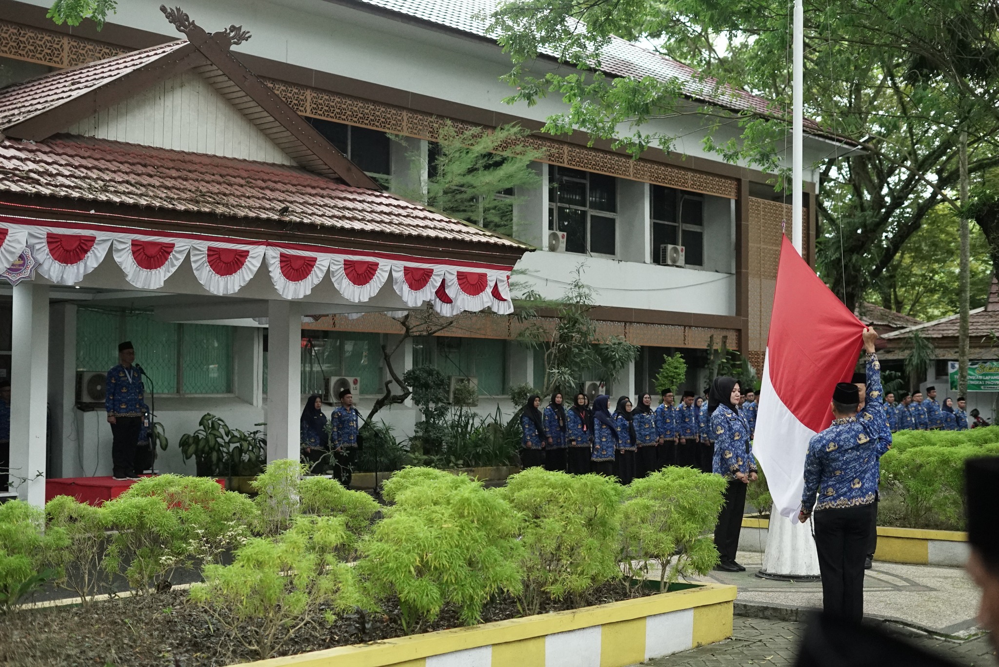 PEMKAB HSS APEL HARI KESADARAN NASIONAL BULAN DESEMBER 2024
