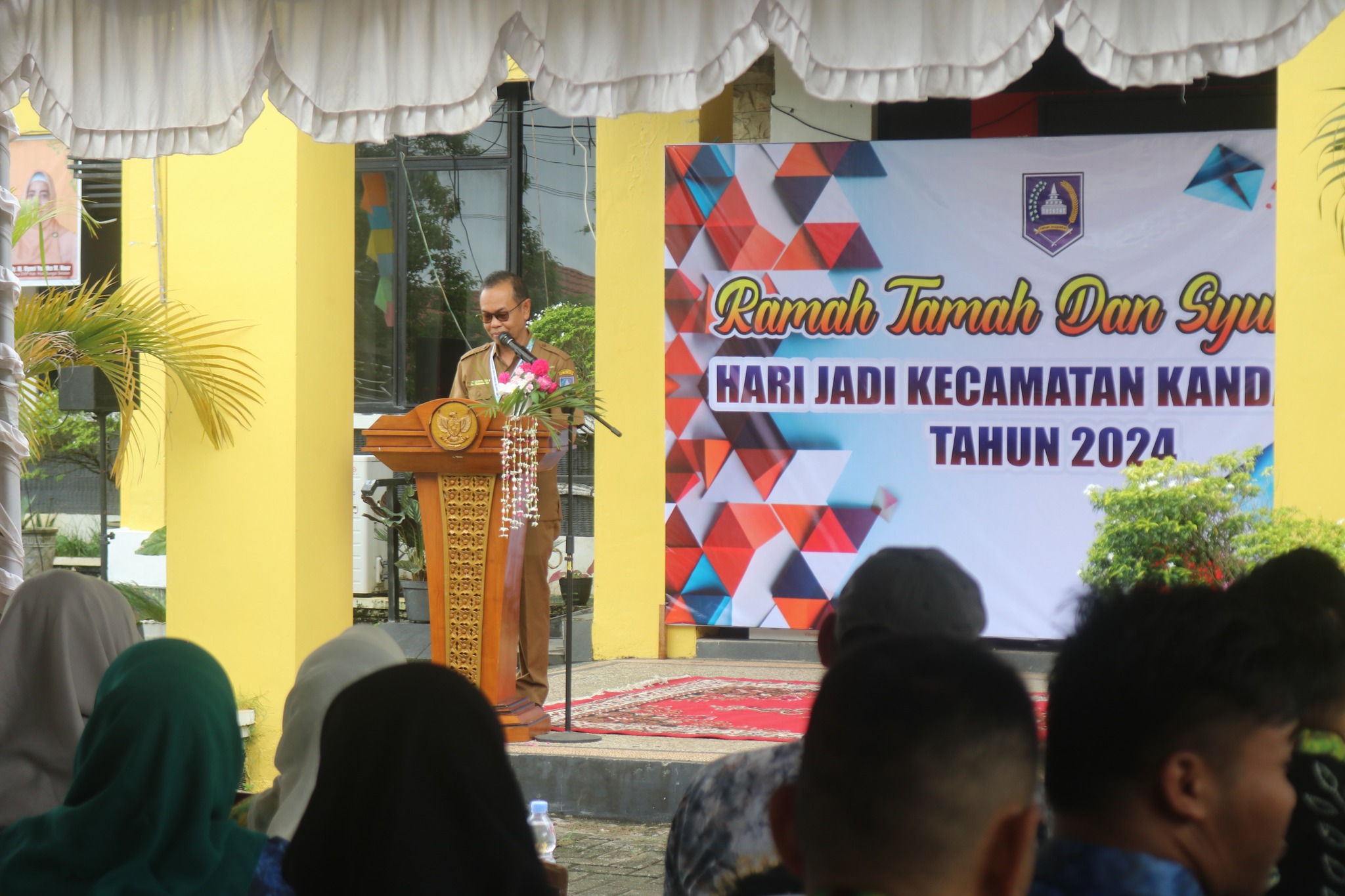 MOMENTUM KEBERSAMAAN DI HARI JADI KE-74 KECAMATAN KANDANGAN