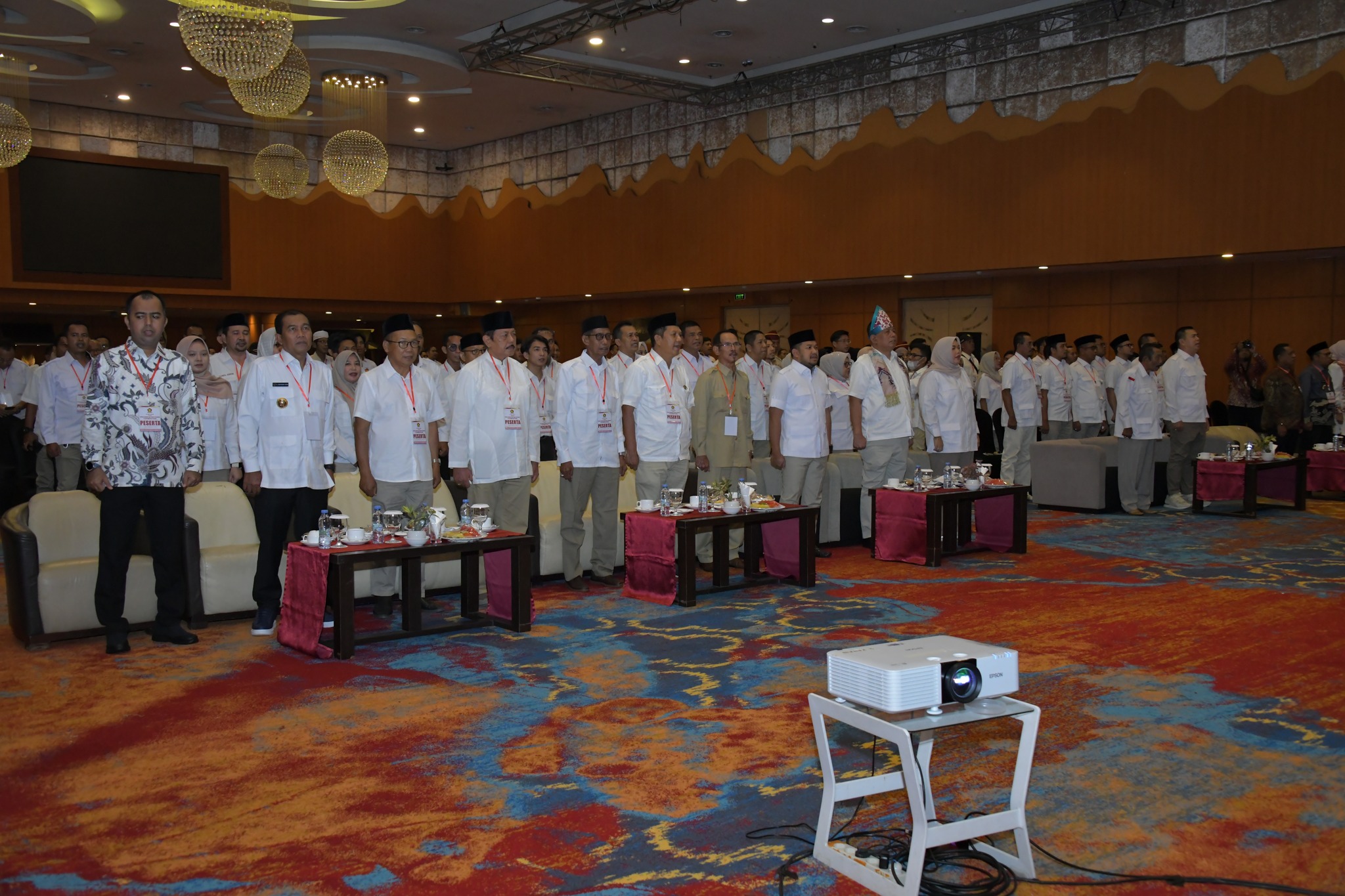 BUPATI DAN WAKIL BUPATI HSS HADIRI SEMINAR UMKM FRAKSI GERINDRA SE-KALSEL, DORONG AKSELERASI WIRAUSAHA DAERAH