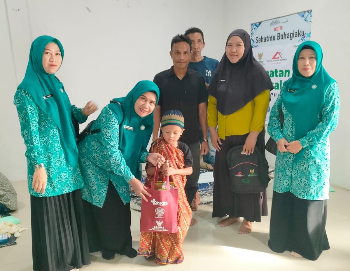 ANTUSIAS WARGA SUNGAI RAYA, 39 ANAK IKUTI SUNATAN MASSAL DI PUSKESMAS