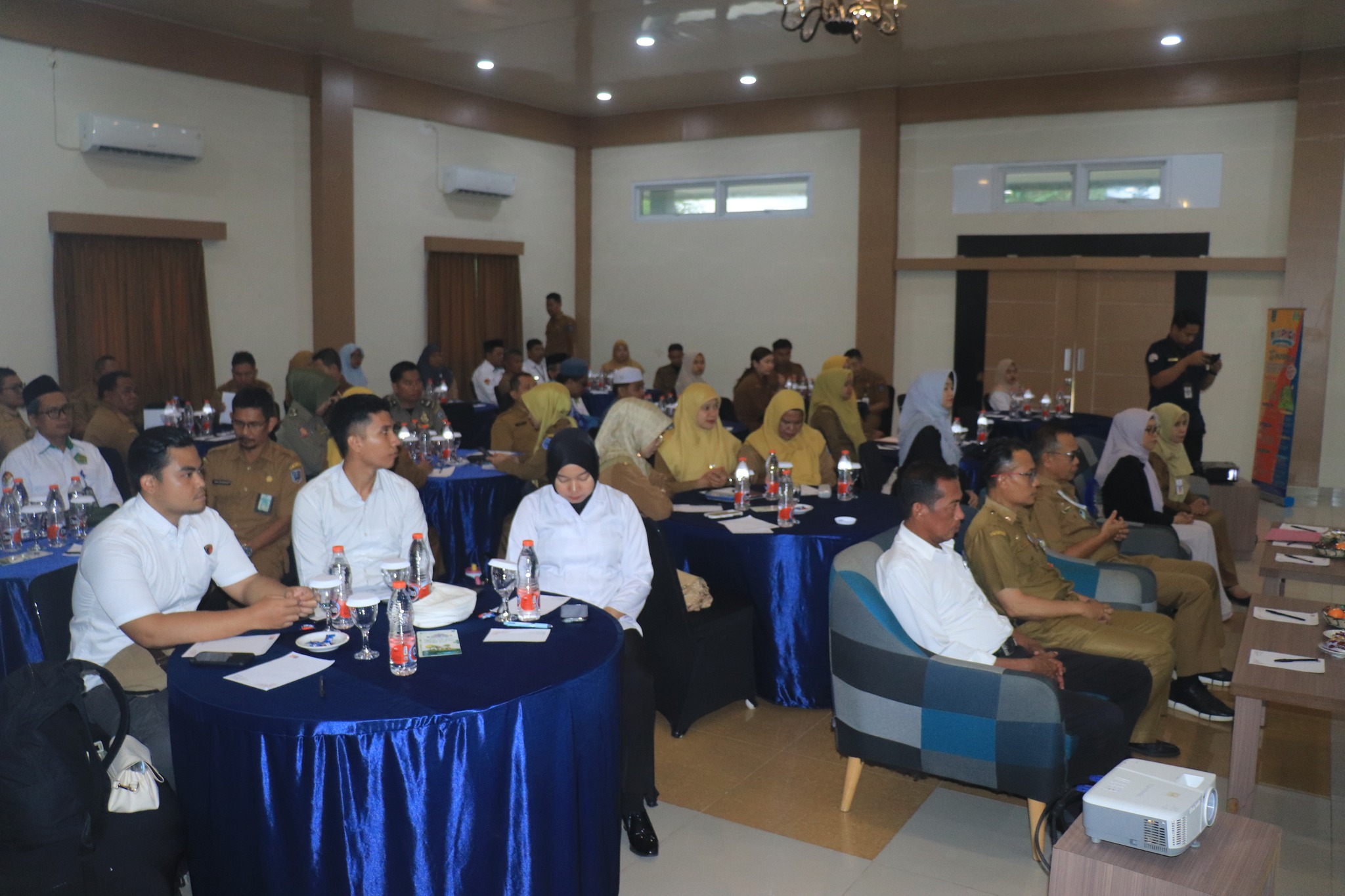 DINAS PPKB-PPPA GELAR PELATIHAN MANAJEMEN DAN PENANGANAN KASUS PADA ANAK & PEREMPUAN