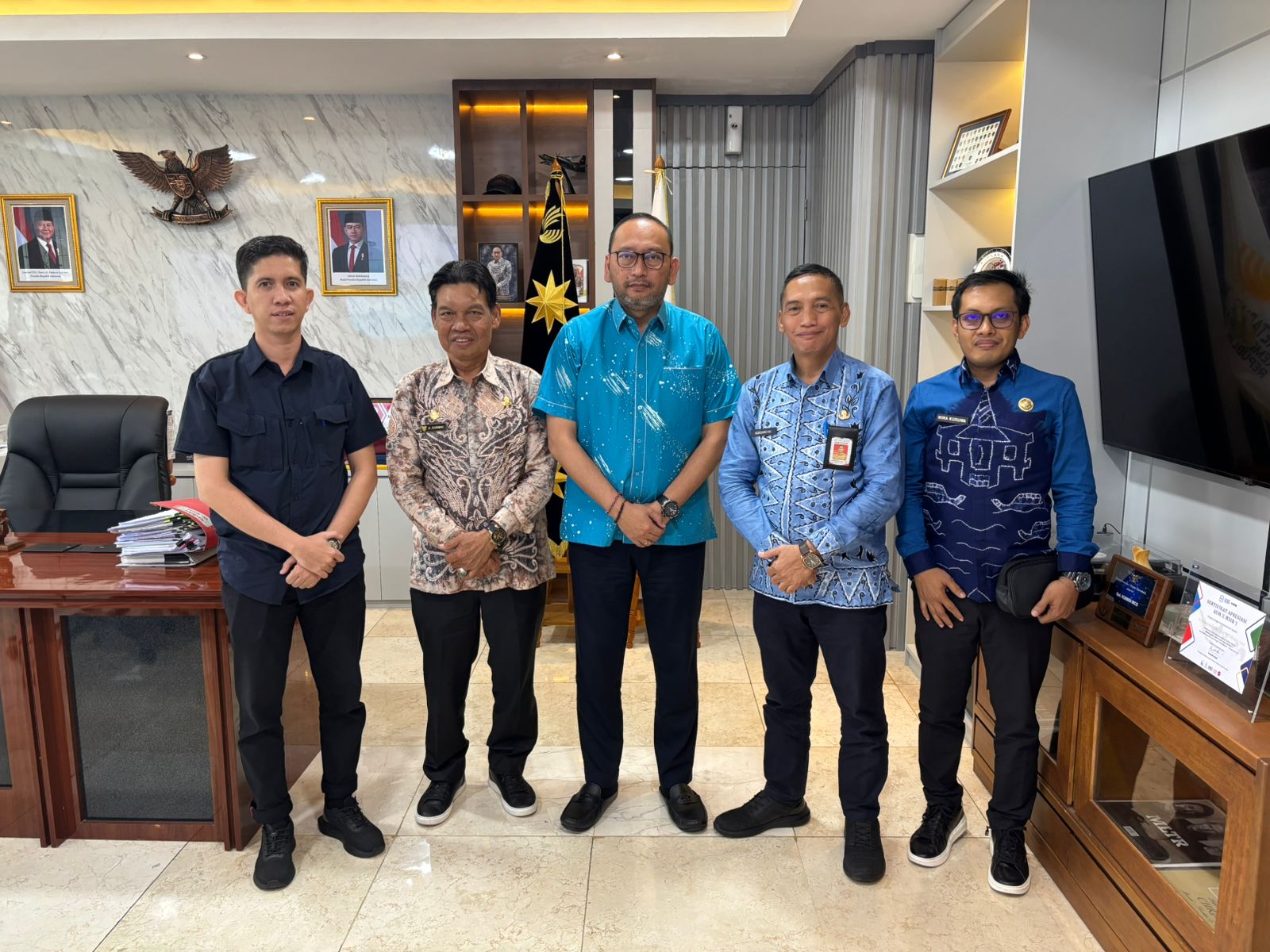 WABUP HSS DITERIMA DI RUANG KERJA SEKJEN KEMENSOS RI UNTUK MENYAMPAIKAN PROPOSAL PEMBENTUKAN SEKOLAH RAKYAT DI KABUPATEN HULU SUNGAI SELATAN