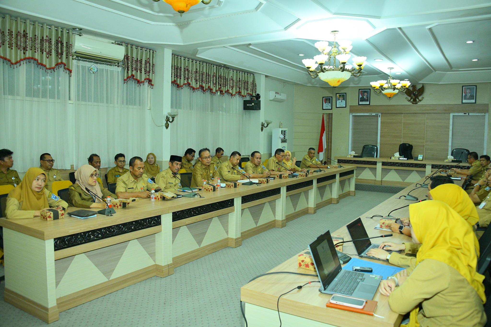 PEMKAB HSS GELAR RAKOR PEMANTAPAN PELAKSANAAN HARI JADI KE-75