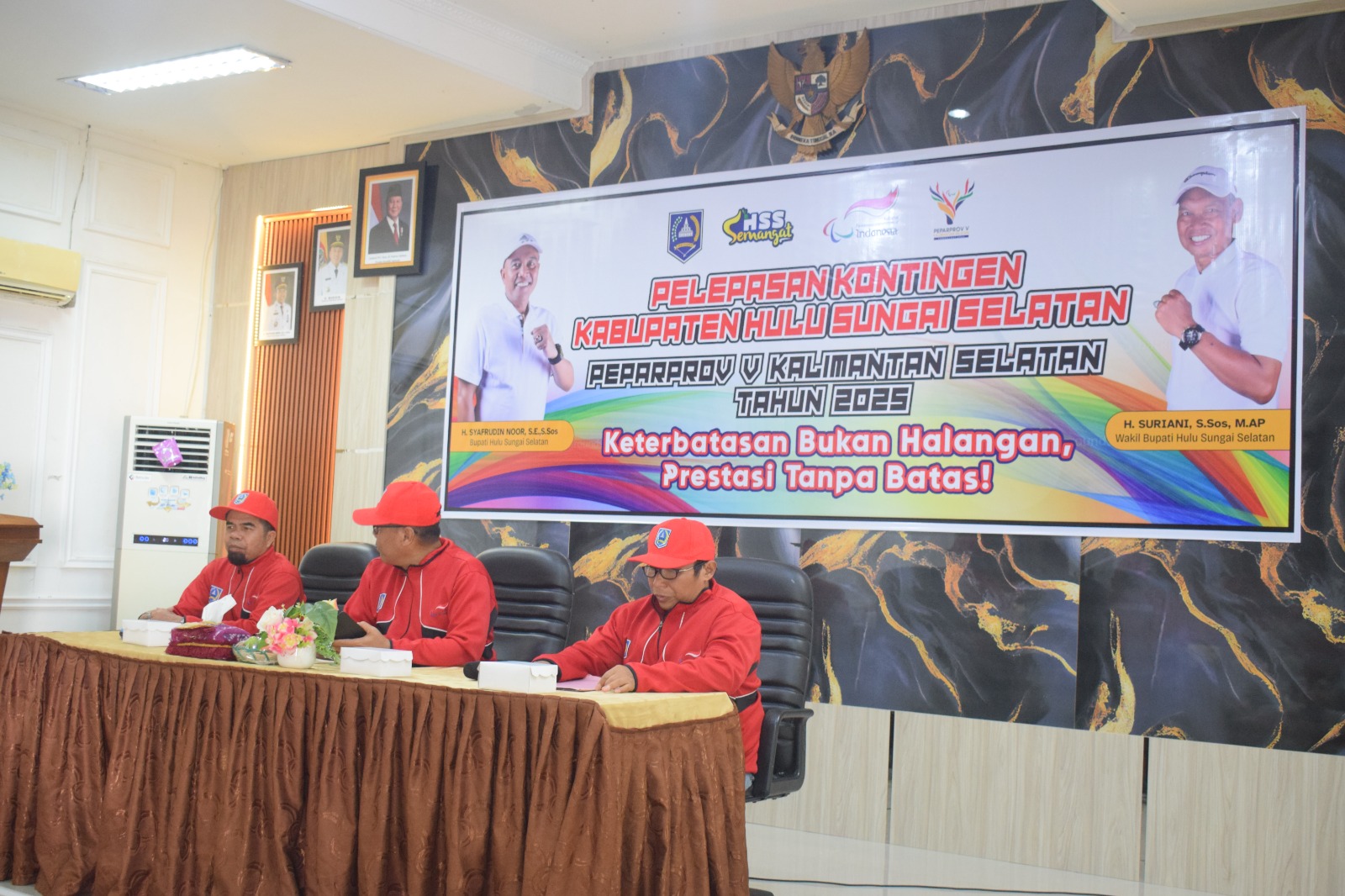 KONTINGEN HULU SUNGAI SELATAN SIAP BERLAGA DI PEPARPROV V KALIMANTAN SELATAN 2025 DI TANAH LAUT