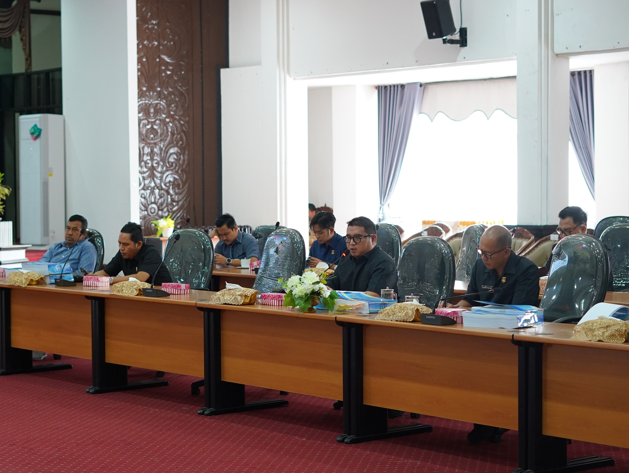 SEKRETARIS DAERAH HSS HADIRI RAPAT PEMBAHASAN RAPBD TAHUN ANGGARAN 2026