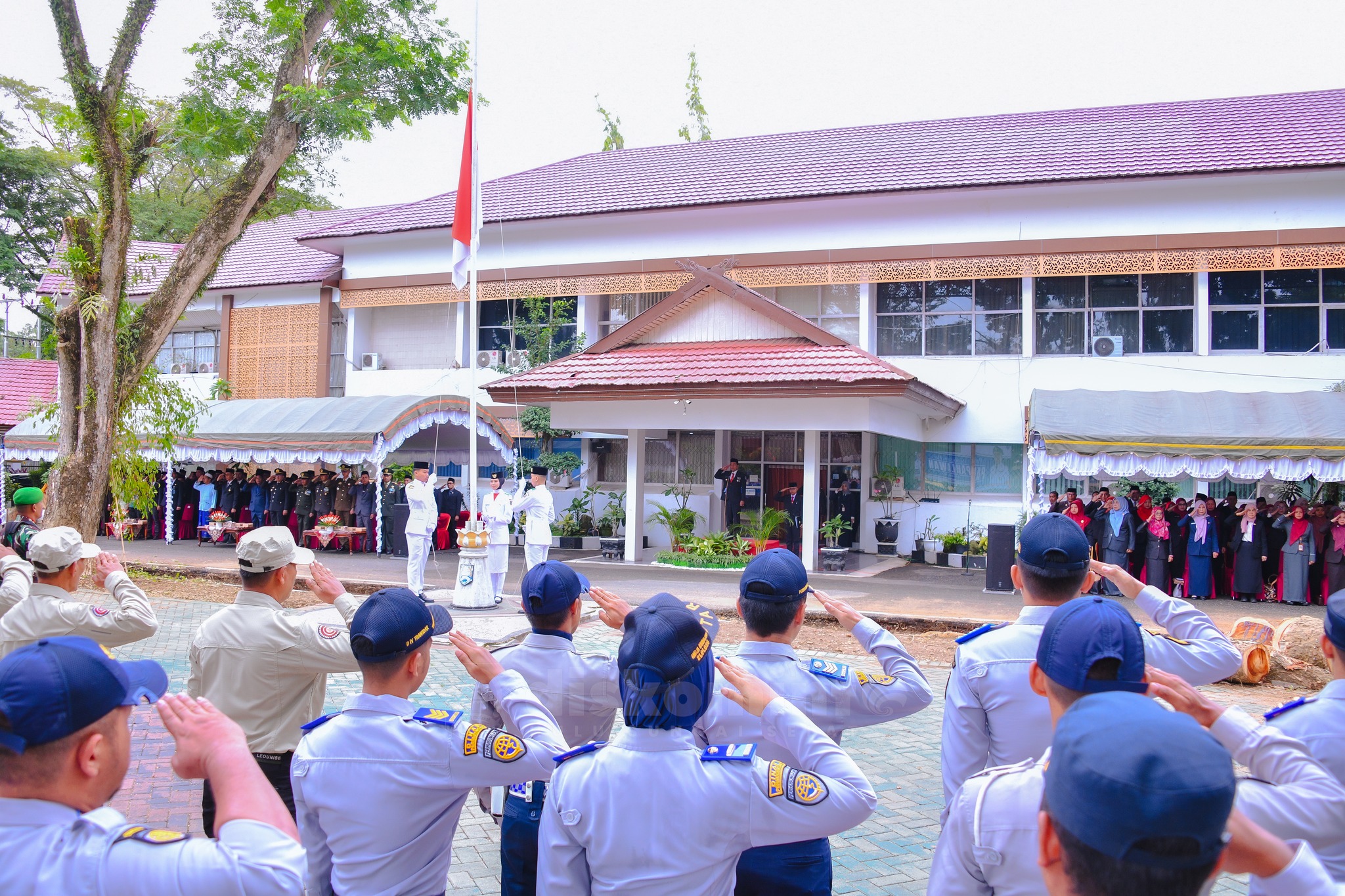 PERINGATI HARI PAHLAWAN 2025: PEMKAB HSS KOBARKAN SEMANGAT “TERUS BERGERAK, MELANJUTKAN PERJUANGAN”