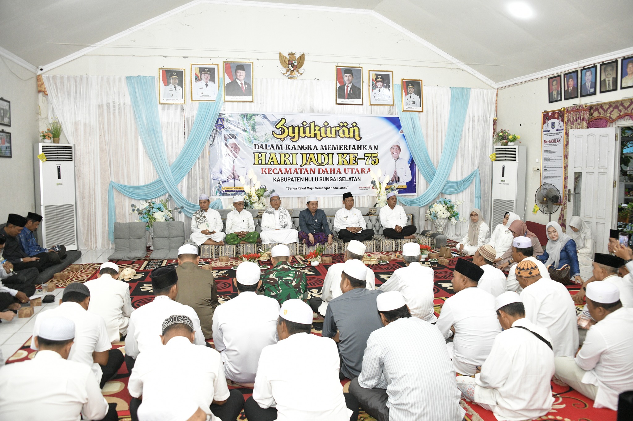 SYUKURAN HARI JADI KE-75 KECAMATAN DAHA UTARA, RAJUT SILATURAHMI DAN KEBERSAMAAN