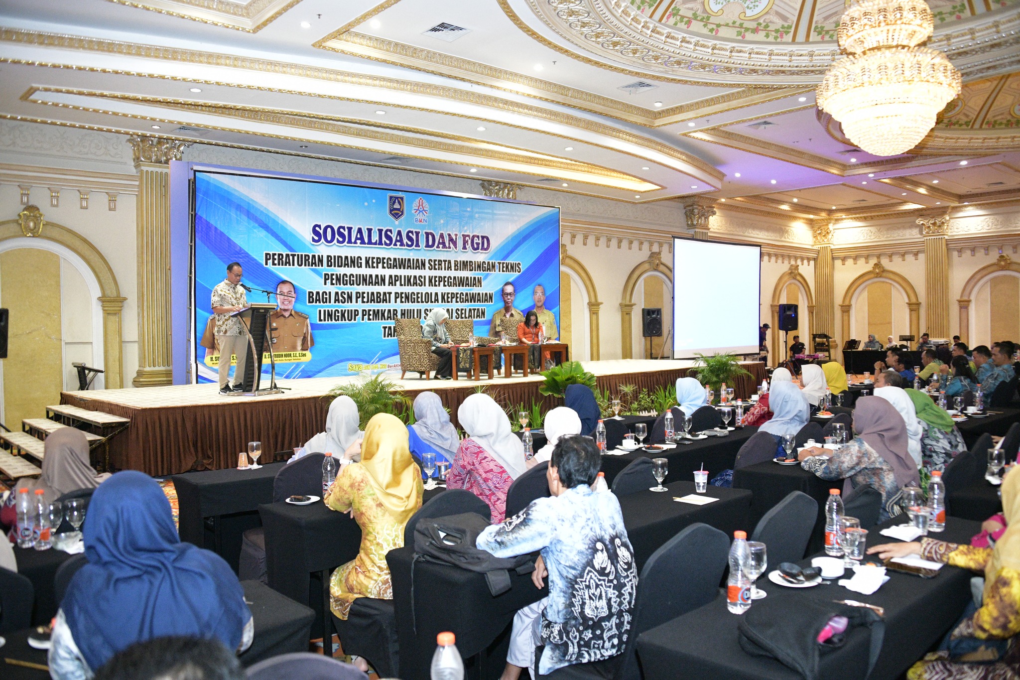 ASN BerAKHLAK, BIROKRASI MAJU: LANGKAH PEMKAB HSS PERKUAT TATA KELOLA KEPEGAWAIANASN BerAKHLAK,