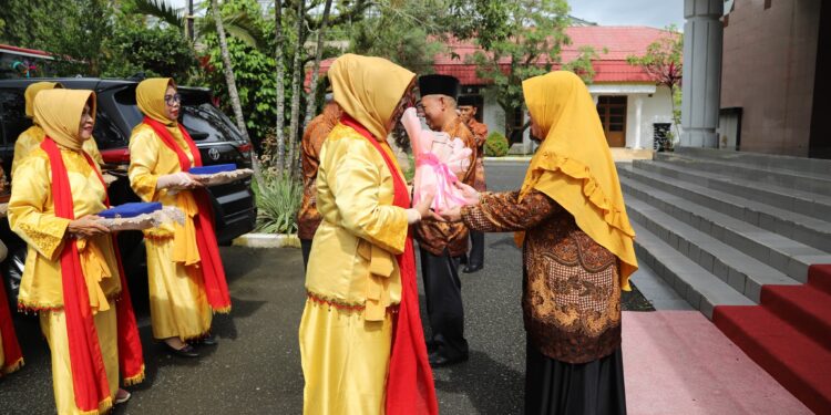 PWRI KABUPATEN HULU SUNGAI SELATAN TERIMA KUNJUNGAN SILATURAHMI PWRI KABUPATEN PASER