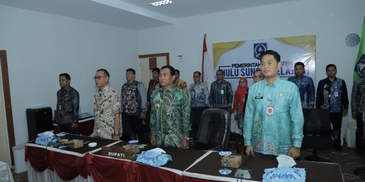 PERKUAT SINERGI PROGRAM MAKAN BERGIZI GRATIS, BUPATI HSS IKUTI RAKOR BERSAMA BADAN GIZI NASIONAL