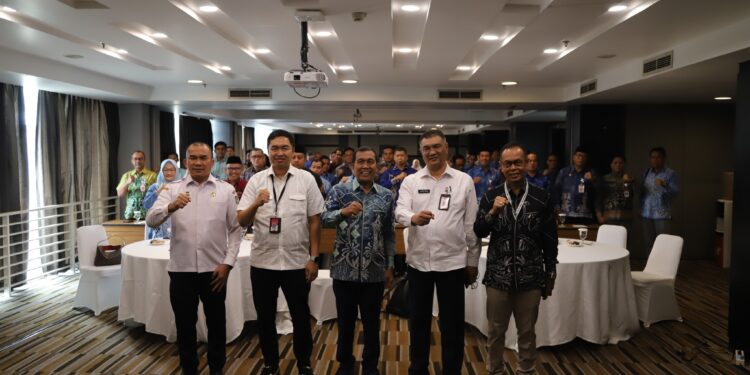 BUPATI HSS TEKANKAN PENINGKATAN KUALITAS PELAPORAN DALAM ASISTENSI SPM, LPPD, DAN LKPJ