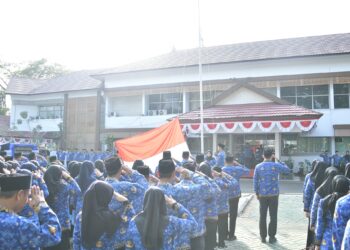 APEL KESADARAN JANUARI 2026, BUPATI HSS TEKANKAN PENGUATAN KINERJA DAN DISIPLIN ASN