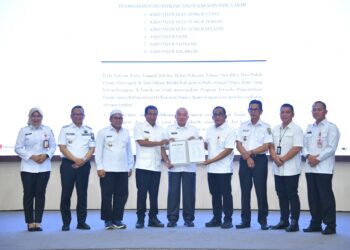 BANUA ENAM BERSATU, PERKUAT KOMITMEN PENGENDALIAN BANJIR BERKELANJUTAN