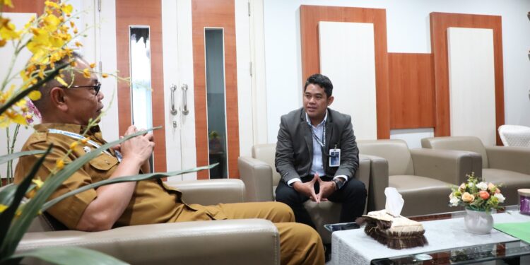 SEKDA HSS TERIMA KUNJUNGAN KEPALA CABANG BNI HSS YANG BARU