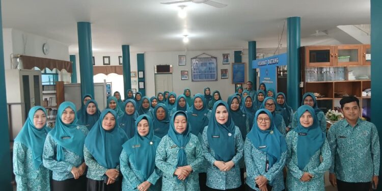 SAMBUT PROGRAM 2026, TP. PKK HSS DAPAT PEMBINAAN DAN SOSIALISASI DARI PROVINSI