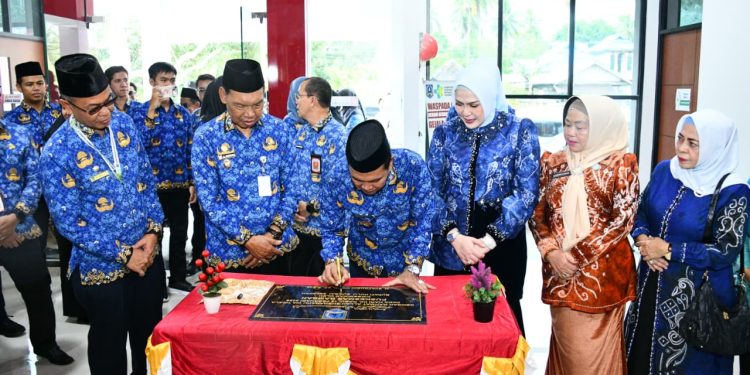 RESMIKAN PUSKESMAS, BUPATI HSS HADIRKAN HARAPAN BARU LAYANAN KESEHATAN DI BAMBAN