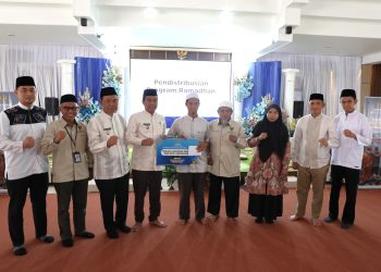 BAZNAS HULU SUNGAI SELATAN SALURKAN BANTUAN RAMADAN RP939 JUTA UNTUK RIBUAN MUSTAHIK
