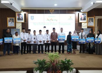 DUKUNG KETAHANAN EKONOMI, PEMKAB DAN PENGUSAHA HSS SINERGI DALAM GERAKAN KETELADANAN ZAKAT