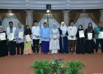 BUPATI HSS DAN KETUA KOMISI II DPR RI PERKUAT SINERGI PUSAT–DAERAH DALAM SILATURAHMI DAN BUKA PUASA BERSAMA