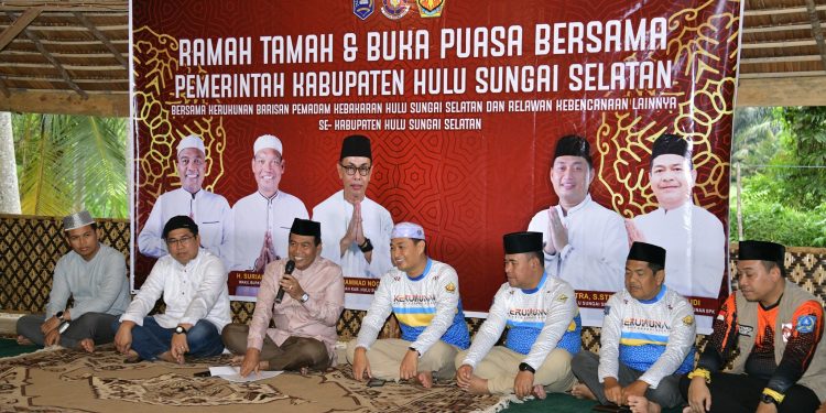 BUPATI HSS BUKA PUASA BERSAMA BPK DAN RELAWAN BENCANA, PERKUAT SOLIDARITAS DAN SEMANGAT PENGABDIAN