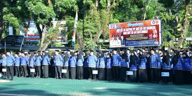 APEL KESADARAN APRIL PERKUAT SEMANGAT PENGABDIAN, WABUP HSS PIMPIN PERINGATAN HUT SATPOL PP, DAMKAR, DAN SATLINMAS