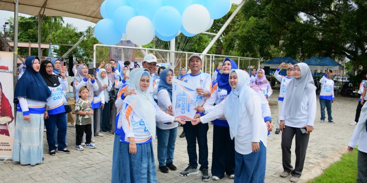 KETUA TP PKK HSS HADIR BERSAMA PENYINTAS, TEGUHKAN SEMANGAT DI HARI KANKER SEDUNIA