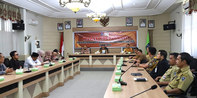 SEKDA HSS PIMPIN RAPAT KOORDINASI TPKAD 2026, PERLUAS AKSES KEUANGAN HINGGA KE DESA