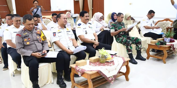 PERTAHANAN KALIMANTAN KE-77 BERJALAN LANCAR, PEMKAB HSS GELAR RAPAT KOORDINASI