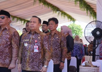 PERKUAT SINERGI DAERAH, WABUP HSS HADIRI HUT KE-27 KOTA BANJARBARU