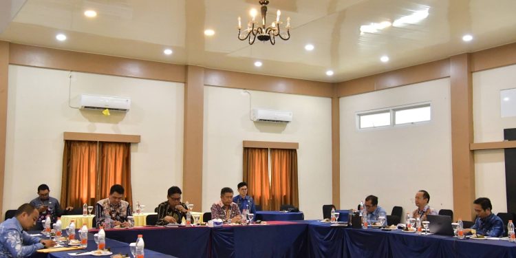 PEMKAB HSS HADIRI RUPS BPR HULU SUNGAI SELATAN, CATAT LABA BERSIH RP 319 JUTA DAN DORONG PENINGKATAN PELAYANAN & ADAPTASI TEKNOLOGI