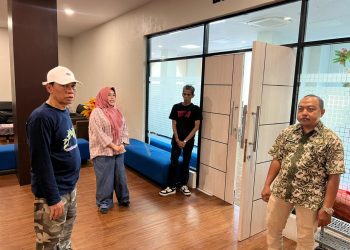 WABUP HSS TINJAU KANTOR BARU DPMPTSP DAN LAYANAN MALL PELAYANAN PUBLIK KANDANGAN