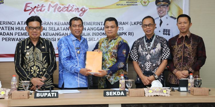 PEMERINTAH KABUPATEN HSS GELAR EXIT MEETING PEMERIKSAAN LAPORAN KEUANGAN TAHUN ANGGARAN 2025 BERSAMA BPK-RI