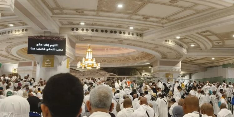 KLOTER 12 HSS LAKSANAKAN UMRAH WAJIB