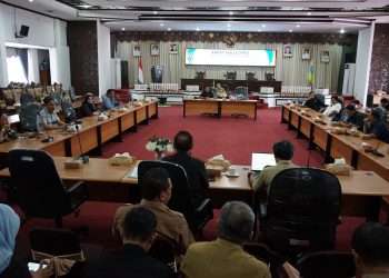 DPRD HSS DAN TAPD GELAR RAPAT PENDAHULUAN PENYUSUNAN KUA-PPAS TAHUN ANGGARAN 2027