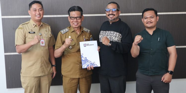 WABUP HSS TERIMA AUDIENSI BALI INTERNATIONAL MANAGEMENT
