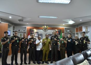 KAJARI BARU HULU SUNGAI SELATAN SILATURAHMI KE BUPATI, PERKUAT SINERGI DAN KEARIFAN LOKAL