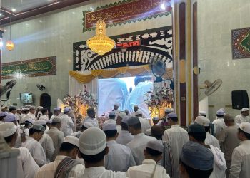 WAKIL BUPATI HSS HADIRI HAUL SYEKH SAMMAN AL MADANI, SUASANA KHIDMAT PENUH KEIMANAN