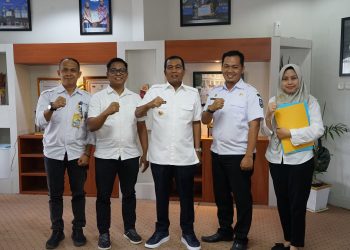 BUPATI HSS TERIMA KUNJUNGAN SILATURAHMI KEPALA BPN HSS YANG BARU