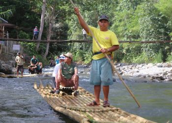PERINGATI HARI LINGKUNGAN HIDUP 2026, BUPATI DAN WABUP HSS PIMPIN AKSI BERSIH-BERSIH SUSUR SUNGAI AMANDIT SEKALIGUS TINJAU KESIAPAN FESTIVAL BAMBOO RAFTING