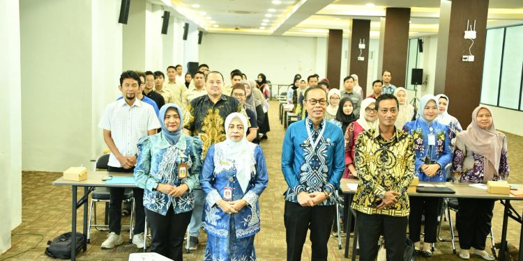 SEKDA HSS BUKA SOSIALISASI PP NOMOR 28 TAHUN 2025 DAN PENDAMPINGAN LKPM TAHUN 2026