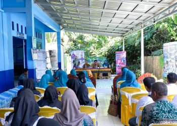 POSYANDU FLAMBOYAN GAMBAH LUAR JADI LOKASI STUDI TIRU DUA POSYANDU DARI KECAMATAN HALONG