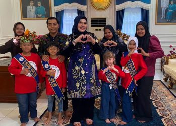 TERIMA AUDIENSI FINALIS PUTRA PUTRI PARIWISATA DAN NANANG GALUH CILIK 2026, KETUA TP PKK HSS DORONG PERAN GENERASI MUDA PROMOSIKAN DAERAH