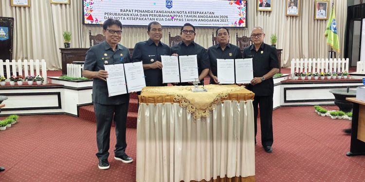 SINERGI PEMKAB DAN DPRD HSS, KESEPAKATAN PERUBAHAN KUA-PPAS 2026 DAN KUA-PPAS 2027 RESMI DITANDATANGANI