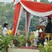 UPACARA PENURUNAN BENDERA MERAH PUTIH DI HSS BERLANGSUNG KHIDMAT